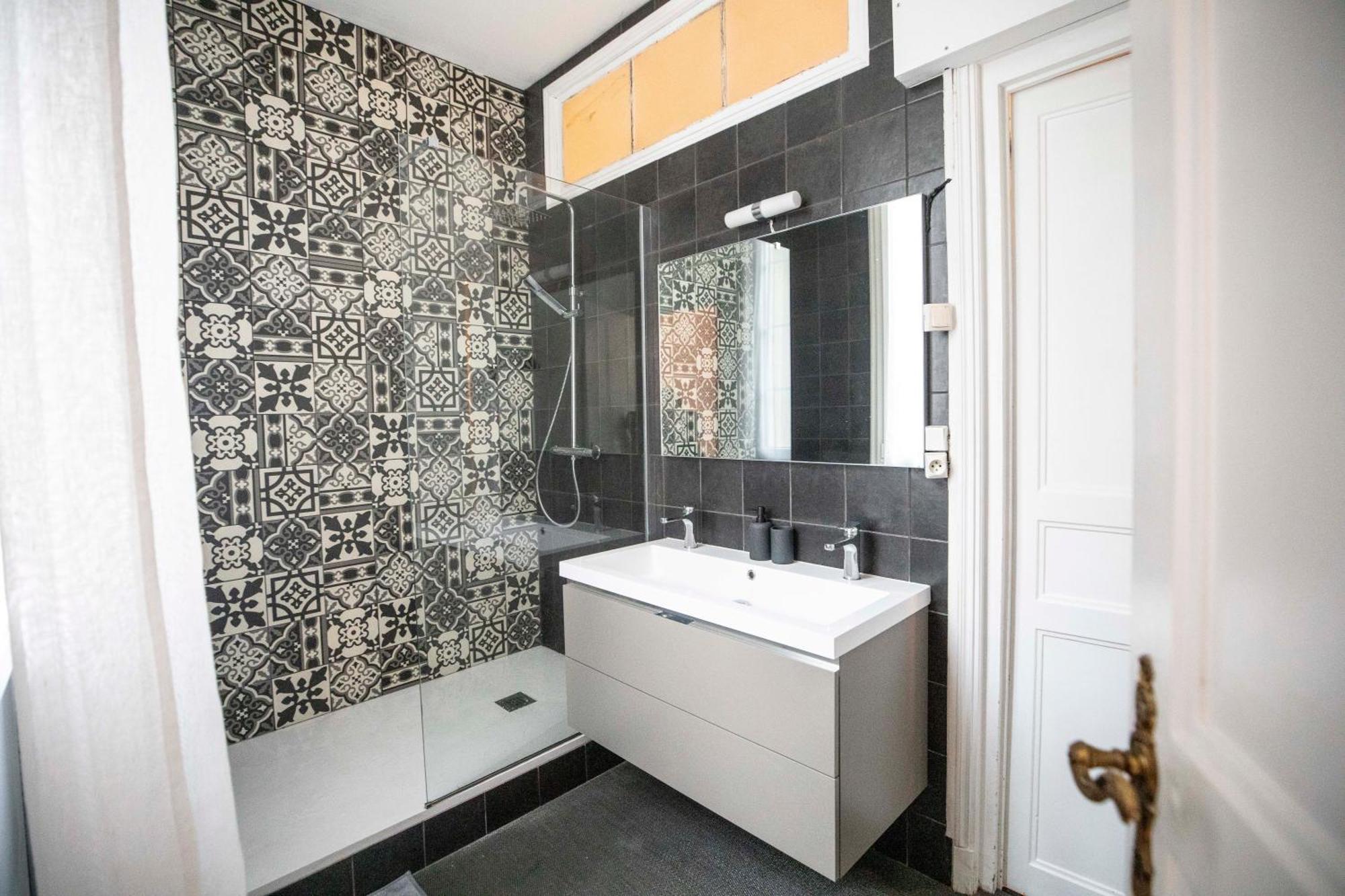 L'Appartement Lieu De Qualite En Centre Ville De 波城 外观 照片